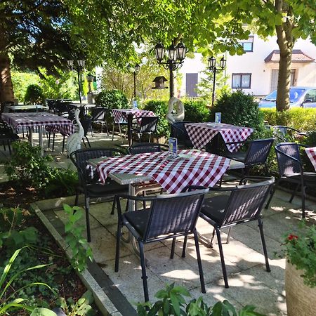 Hoeckner Plaza Hotel Attnang-Puchheim Bagian luar foto