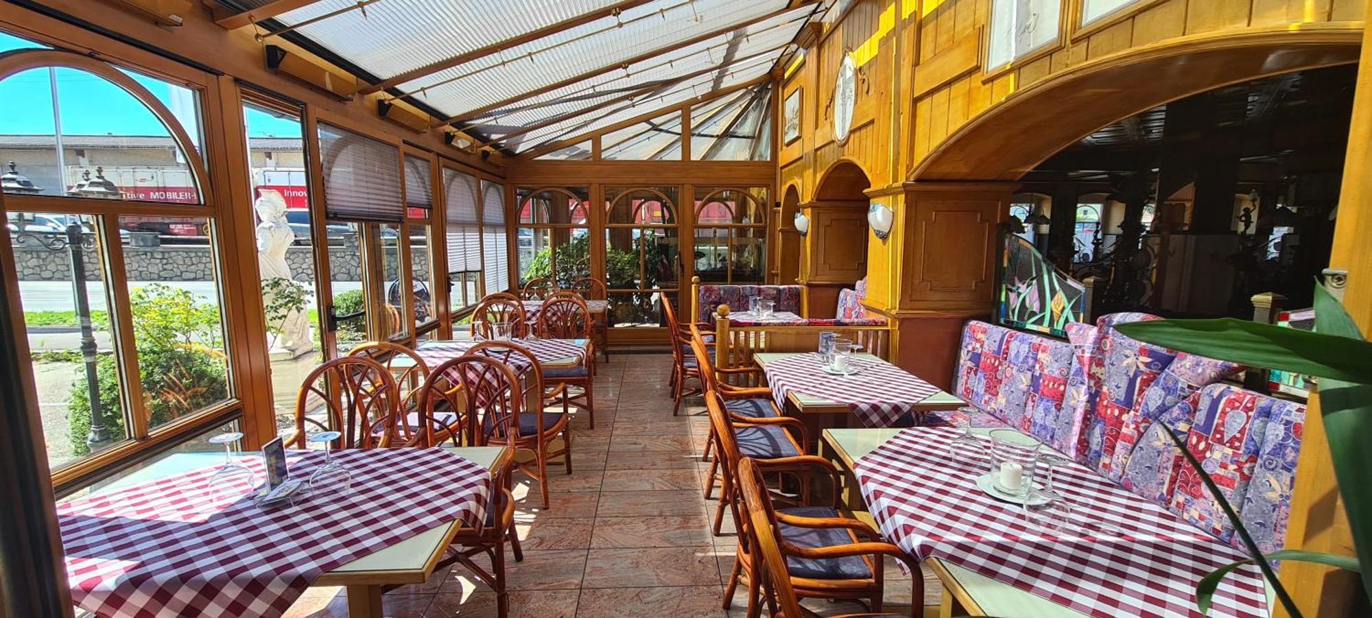 Hoeckner Plaza Hotel Attnang-Puchheim Bagian luar foto